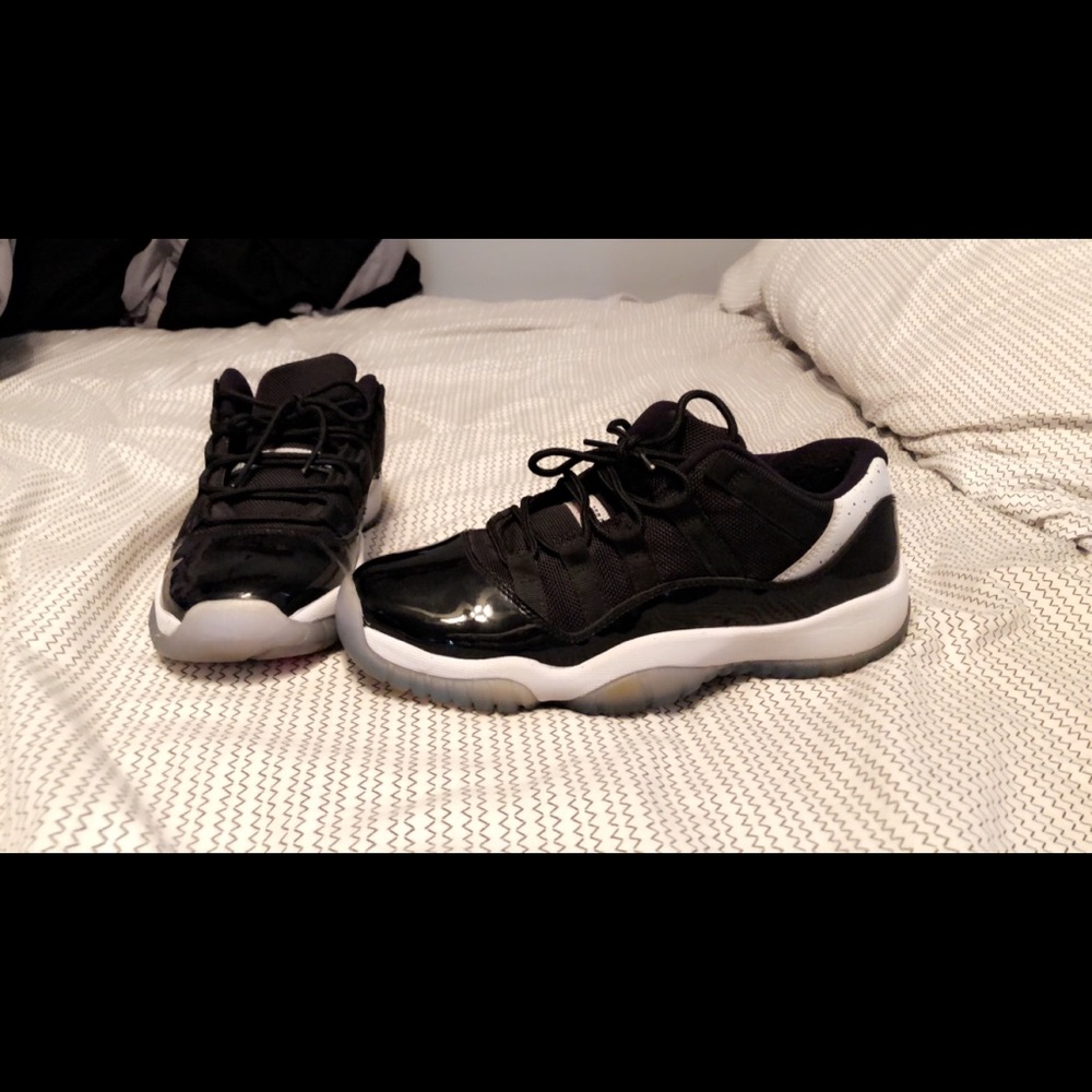 Jordan Retro 11 Lows Oreo